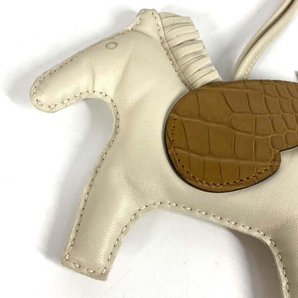 HERMES Rodeo Pegasus Touch MM Bag Charm, Horse Anjo Miro, Men's/Women's, Cre ... - Picture 2 of 12